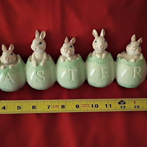 Collectibles🐇💚🐰 - Picture 6 of 10